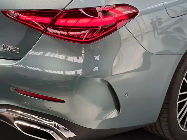 Mercedes-Benz C-Class — Фото автомобиля 4