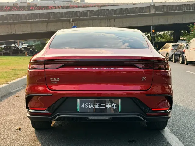 BYD Han — Фото автомобиля 6