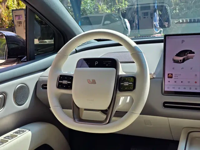 Li Auto i6 — Фото автомобиля 7