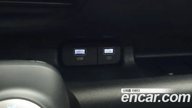 Hyundai Casper Casper Essential Light — Фото автомобиля 28