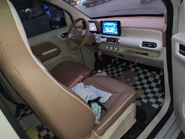 Wuling Hongguang Mini EV — Фото автомобиля 8