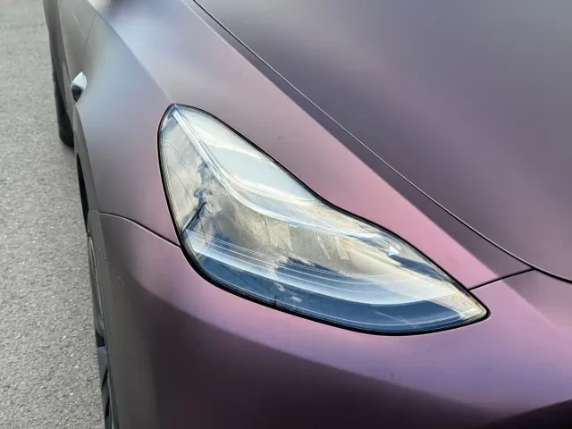 Tesla Model Y — Фото автомобиля 12
