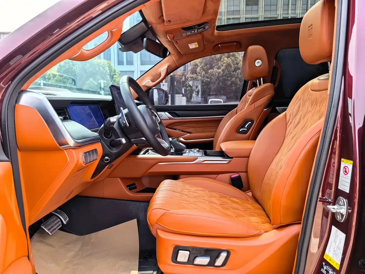 Tank Tank 500 2022 3.0T Premium Custom Edition 5-Seater — Фото автомобиля 7