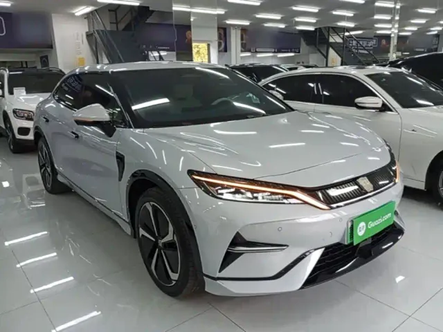 BYD Song L EV — Фото автомобиля 3