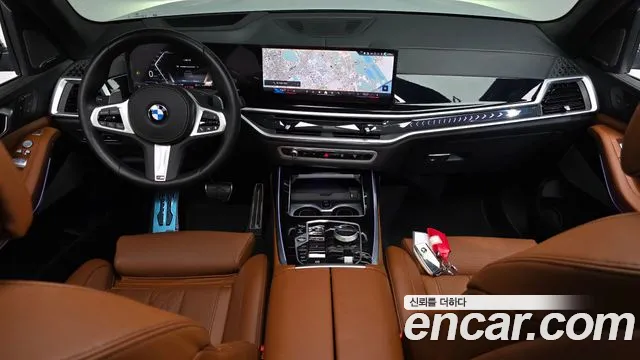 BMW X7 — Фото автомобиля 7