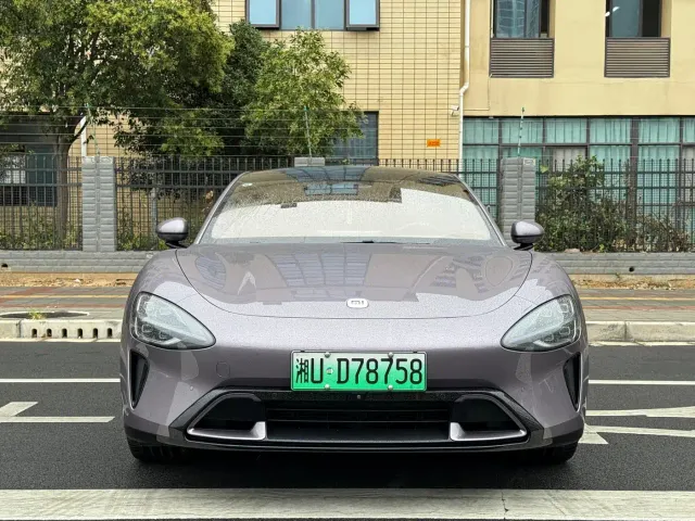 Xiaomi SU7 — Фото автомобиля 2