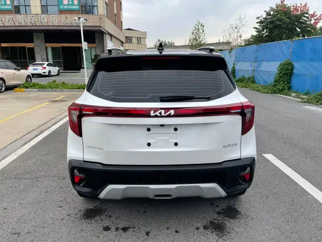 Kia Seltos — Фото автомобиля 7