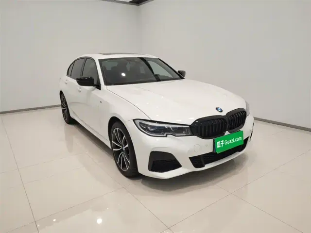 BMW 3 Series — Фото автомобиля 3