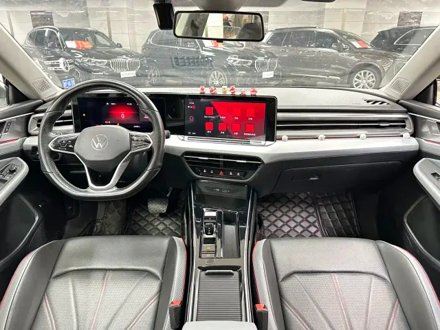 Volkswagen Lamando — Фото автомобиля 11