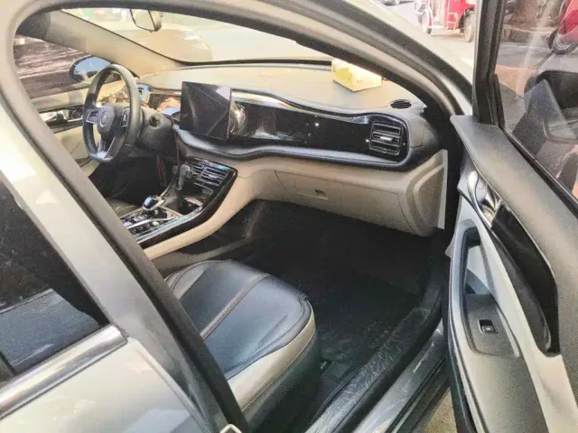 BYD Qin PLUS — Фото автомобиля 13