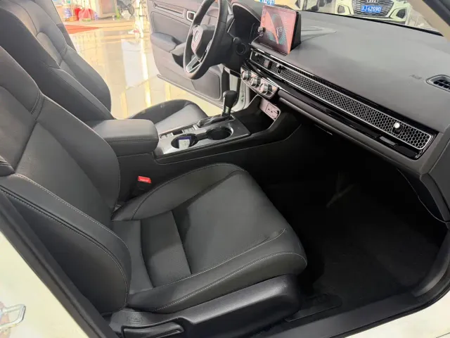 Honda Civic — Фото автомобиля 20