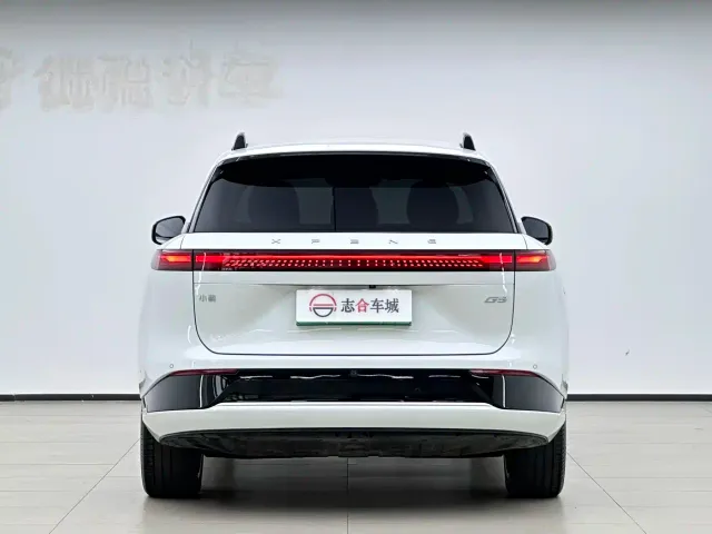 Xpeng G9 — Фото автомобиля 5