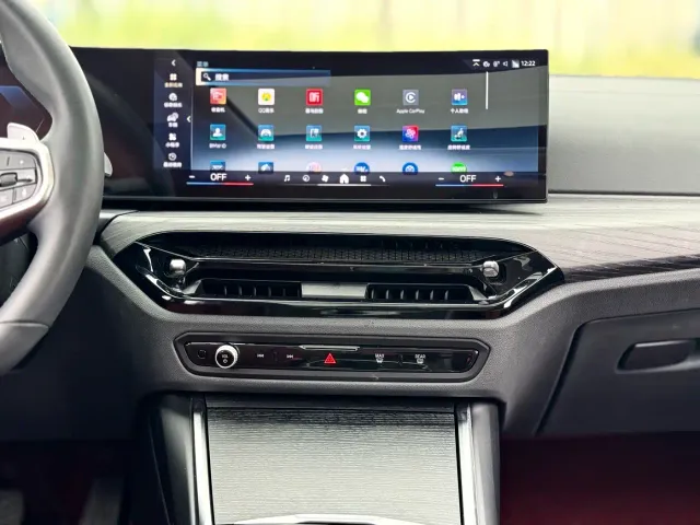 BMW 3 Series — Фото автомобиля 11