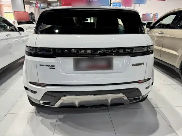 Land Rover Range Rover Evoque — Фото автомобиля 7