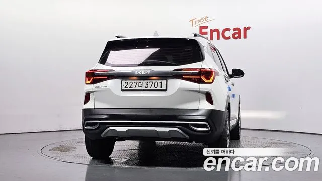 Kia Seltos Seltos Бензин 1.6 турбо 2WD — Фото автомобиля 4