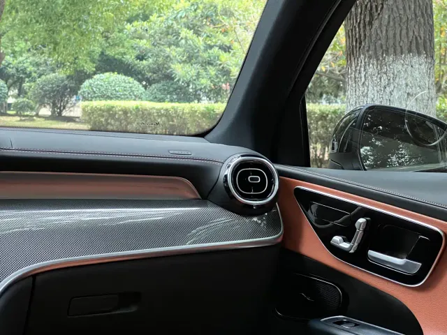 Mercedes-Benz GLC-Class — Фото автомобиля 19