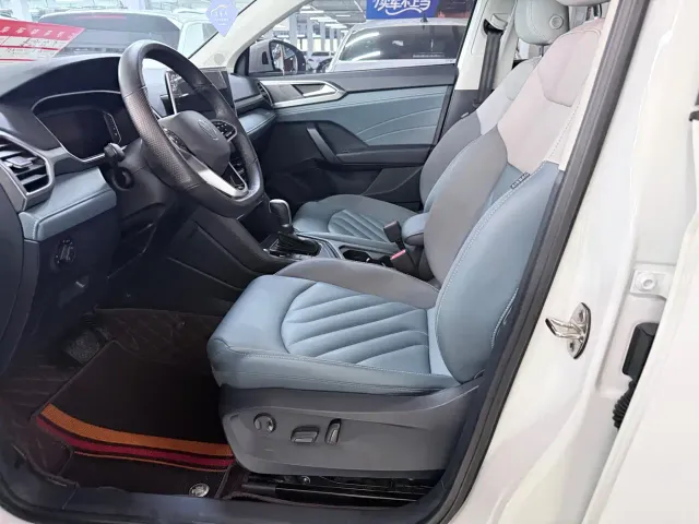 Volkswagen Tharu — Фото автомобиля 8