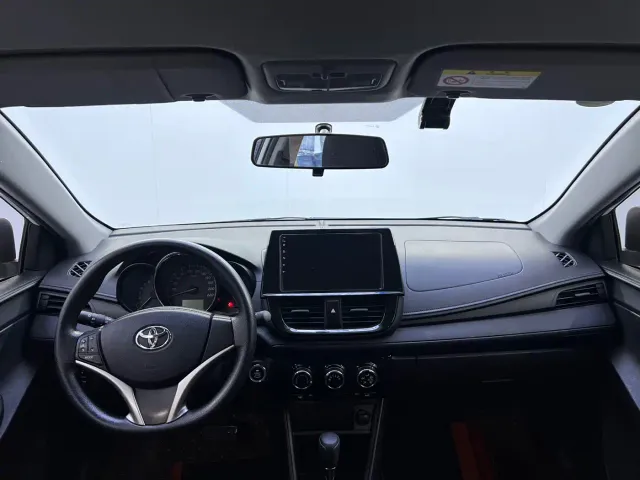 Toyota Vios — Фото автомобиля 11
