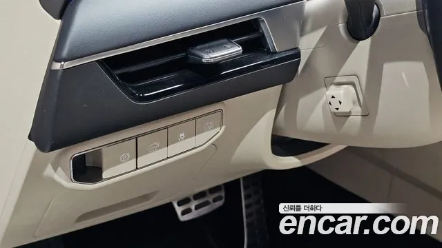 Kia K8 (New) Hybrid — Фото автомобиля 17