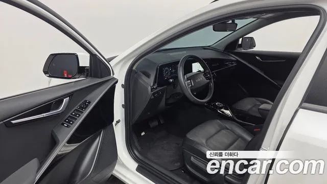 Kia Niro All Niro EV Air — Фото автомобиля 10