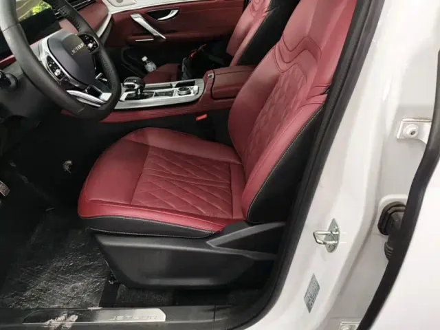 Jetour X70 Plus — Фото автомобиля 14