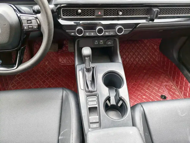 Honda Civic — Фото автомобиля 7