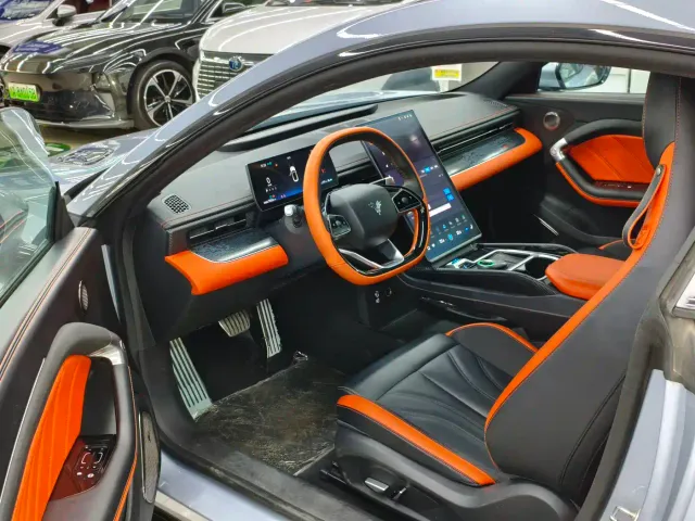 Hozon Neta GT — Фото автомобиля 8