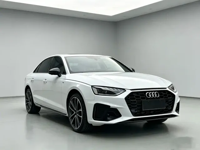 Audi A4L — Фото автомобиля 3