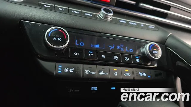 Hyundai AVANTE Новый Avante (CN7) — Фото автомобиля 19
