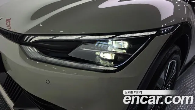 Kia EV6 — Фото автомобиля 21