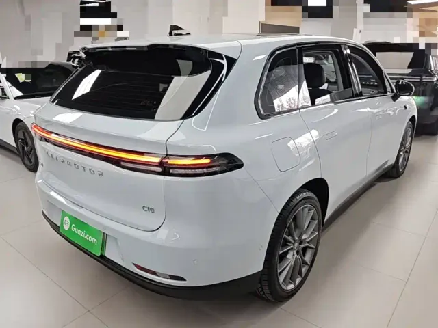 Leapmotor C10 — Фото автомобиля 6
