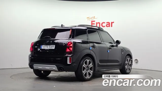 MINI Countryman — Фото автомобиля 2
