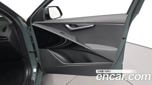 Kia Niro The All New — Фото автомобиля 13
