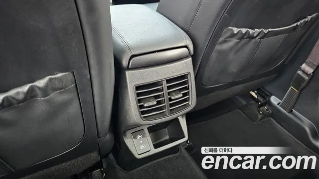 Kia Seltos New — Фото автомобиля 25
