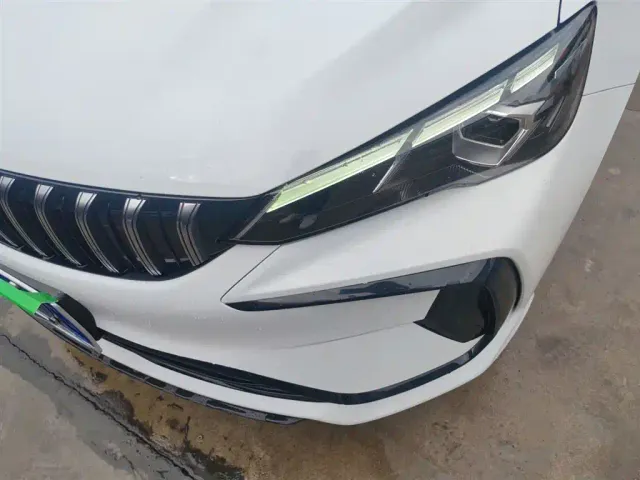 Geely Binrui — Фото автомобиля 23
