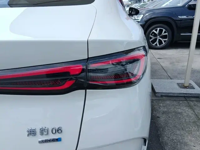 BYD Seal 06 — Фото автомобиля 7