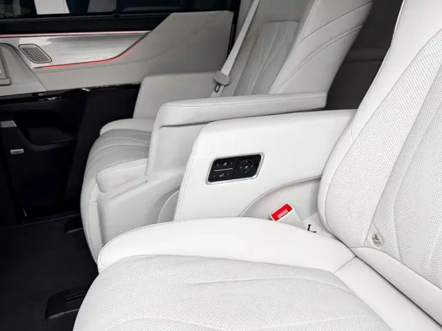 Buick Buick GL8 New Energy 2024 Landglory Luxury Edition 7-Seater — Фото автомобиля 8