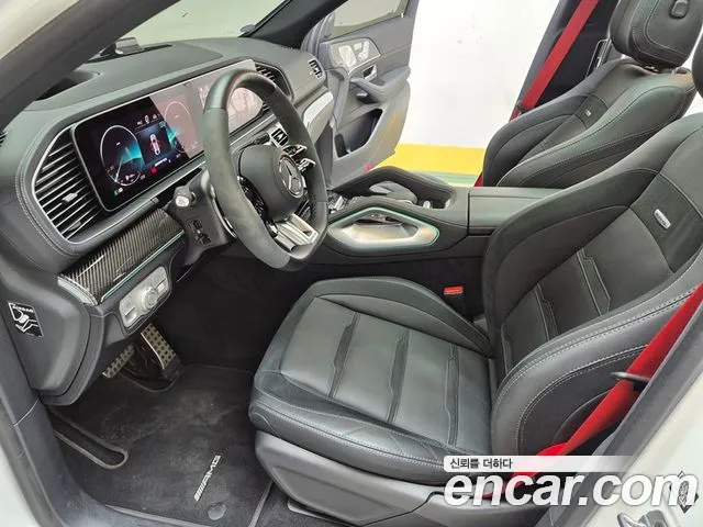 Mercedes-Benz GLE-Class — Фото автомобиля 15
