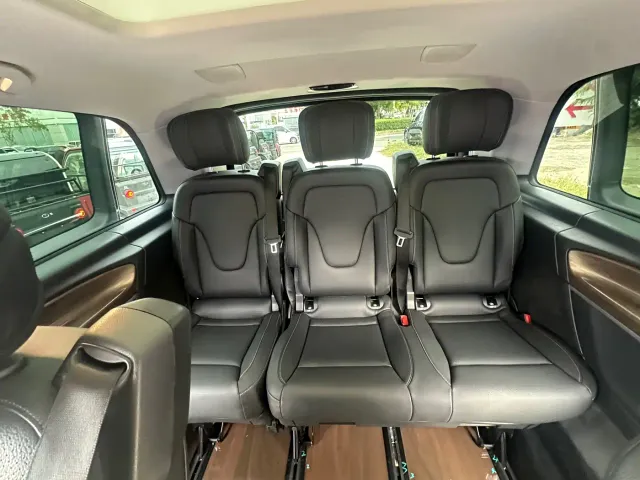 Mercedes-Benz V-Class — Фото автомобиля 7