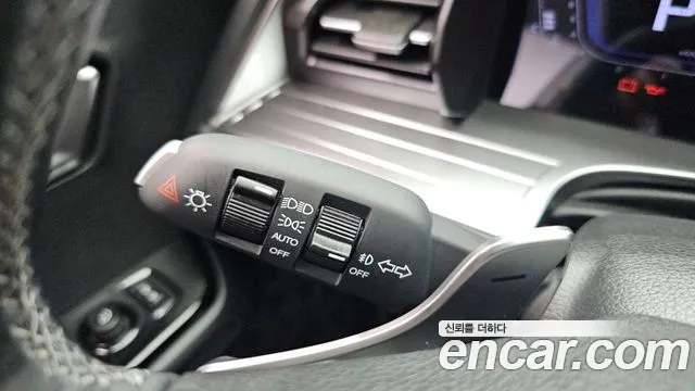 KG_Mobility_Ssangyong Torres Torres Бензин 1.5 2WD — Фото автомобиля 27