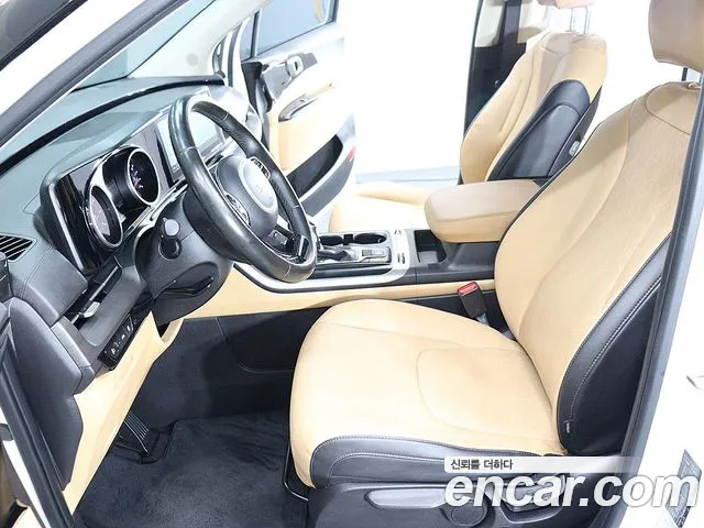 Kia Canival Carnival 4 поколение Бензин 9 мест Prestige — Фото автомобиля 10