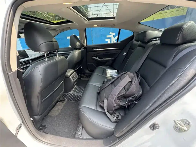 Nissan Teana — Фото автомобиля 5