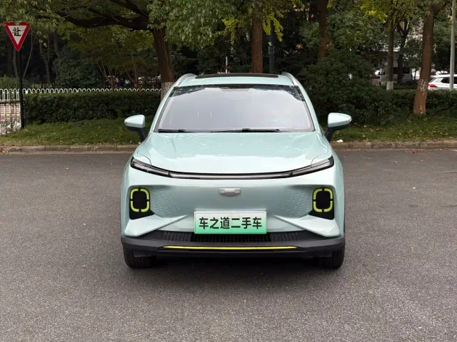 Geely Geometry E Firefly — Фото автомобиля 2
