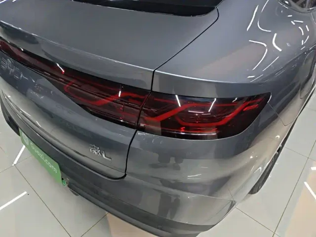 BYD Qin L — Фото автомобиля 7
