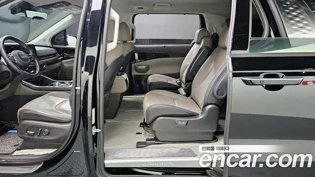 Kia Canival Новый Carnival 4 поколение Дизель 9 мест Signature — Фото автомобиля 5