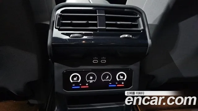 BMW 5 Series G60 — Фото автомобиля 29