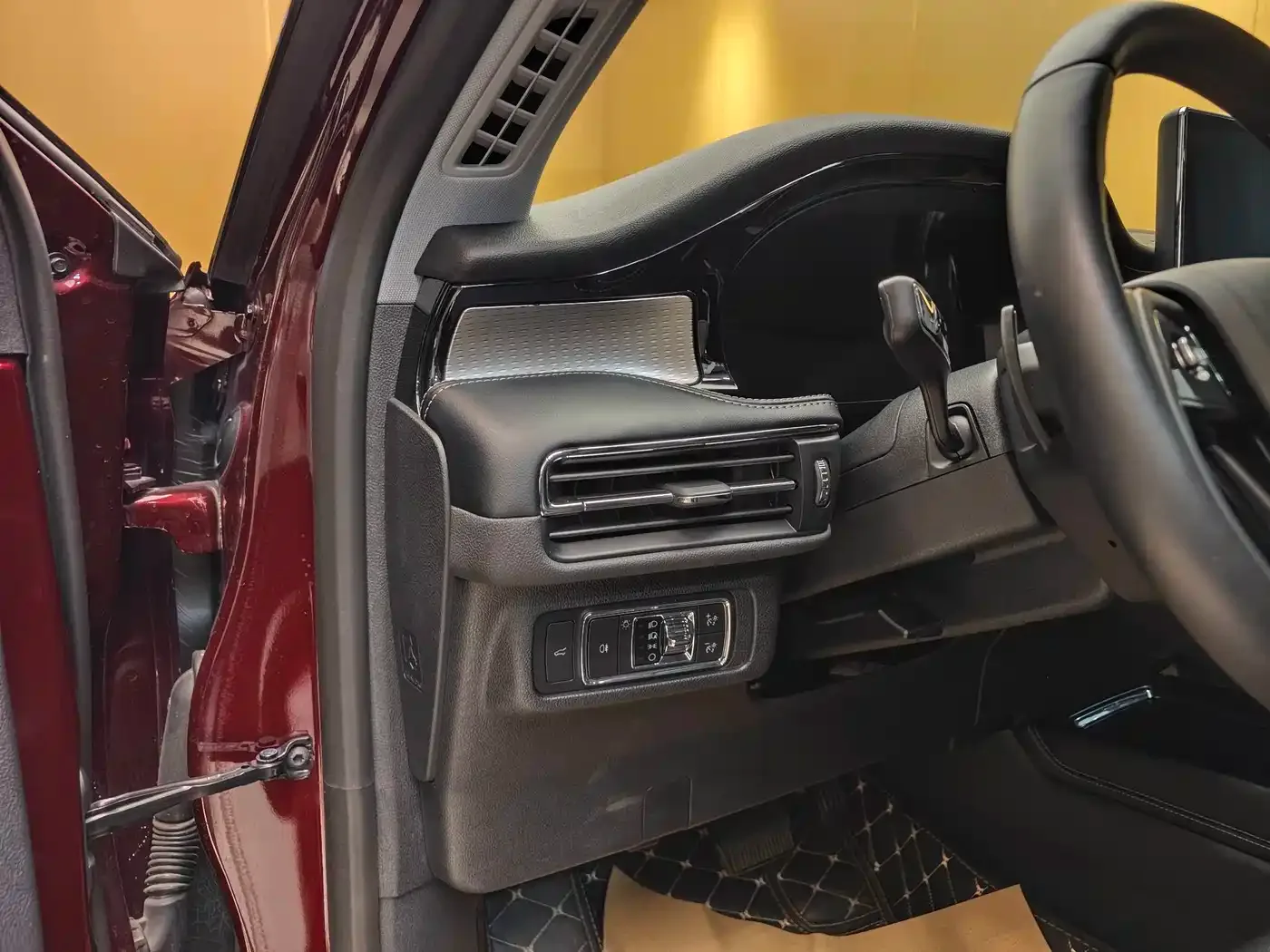 Lincoln Adventurer 2022 2.0T 2WD Deluxe Edition — Фото автомобиля 12