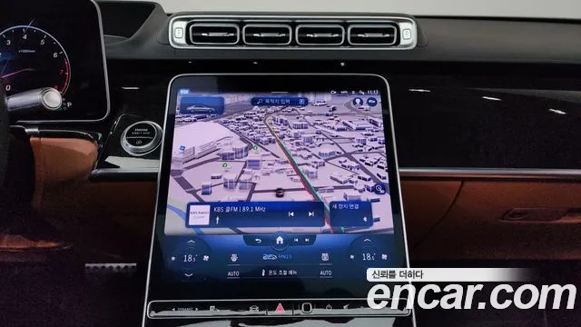 Mercedes-Benz S-Class — Фото автомобиля 14