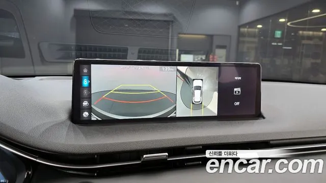Genesis GV70 2.5T Бензин 2WD — Фото автомобиля 4