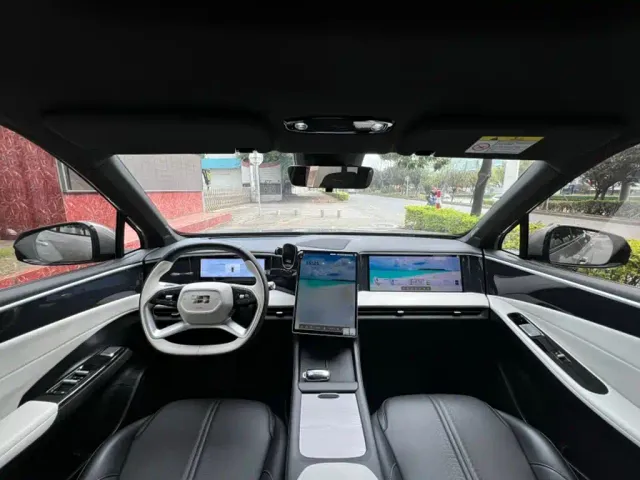Geely Galaxy L7 — Фото автомобиля 11
